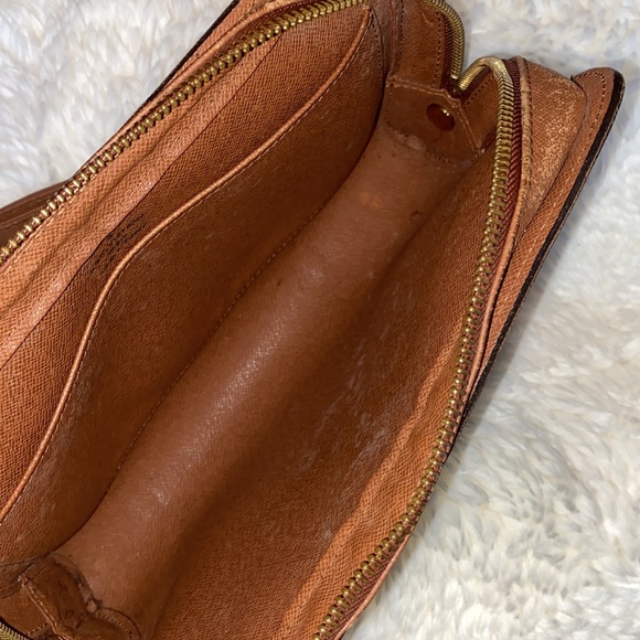 Louis Vuitton Monogram Wristlet/Clutch - Picture 8 of 16